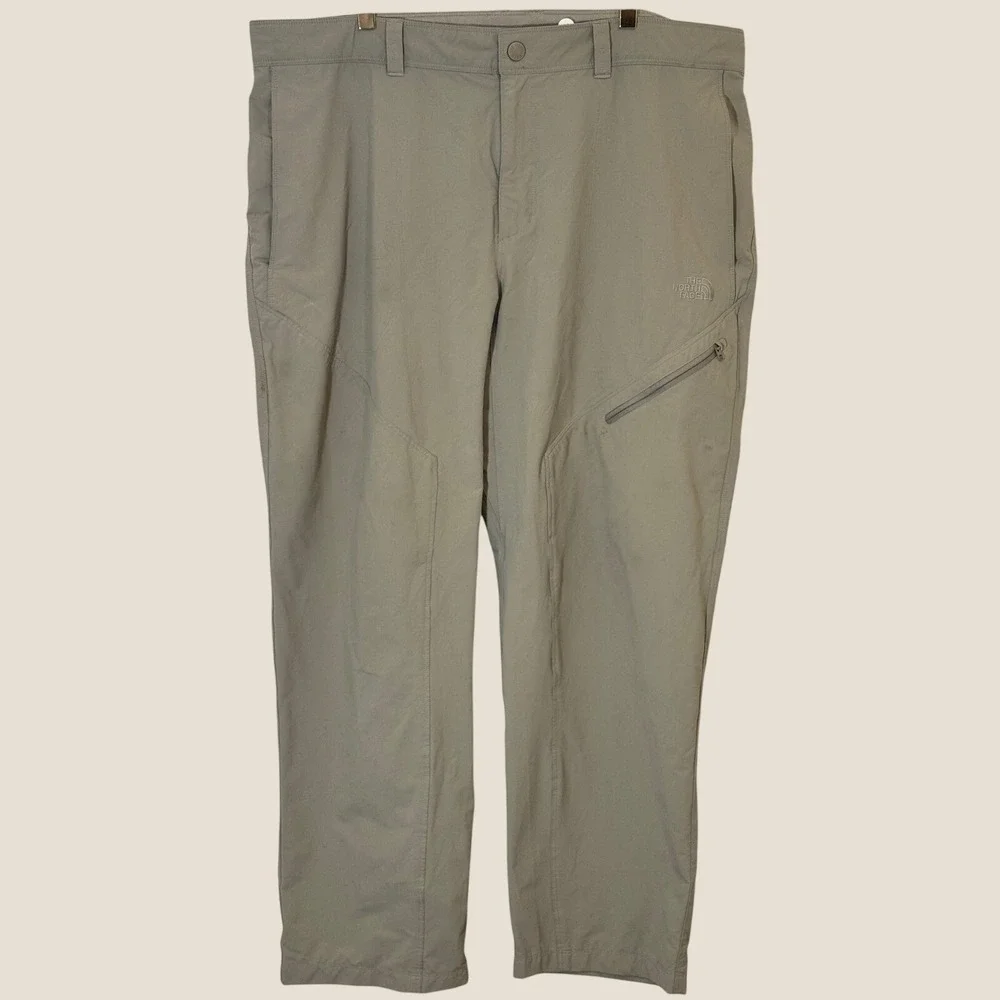 The North Face Hiking Trekking Pants Mens 40 Short Stretch Nylon Zip Pocket
